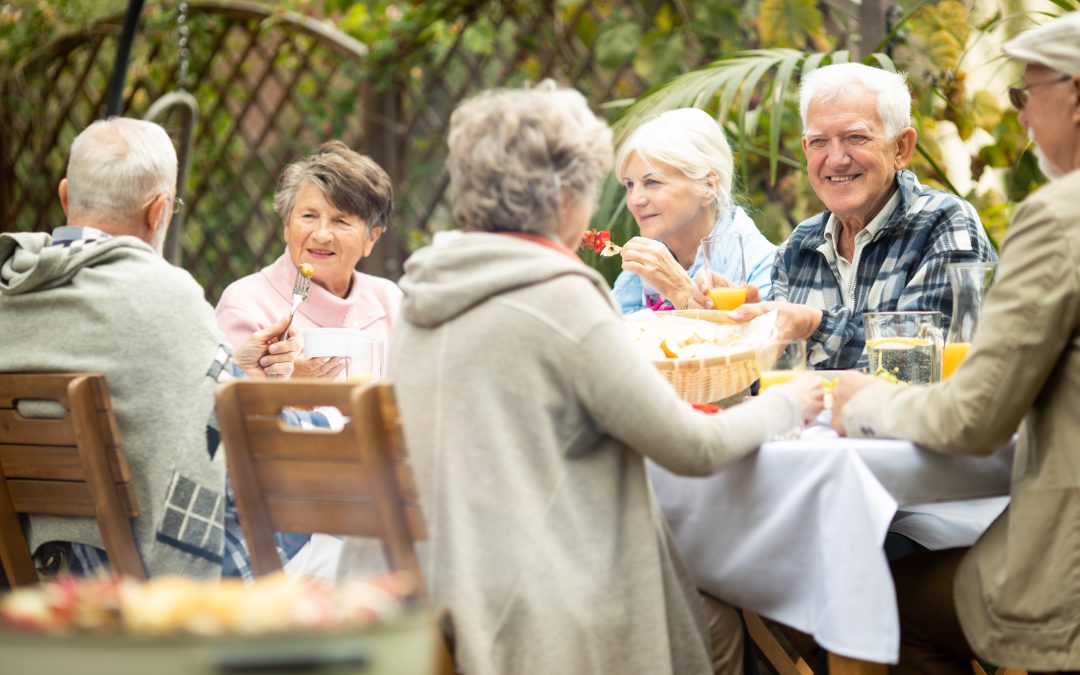 Building Friendships in Your Golden Years: How Lindell Living Makes Socializing Easier